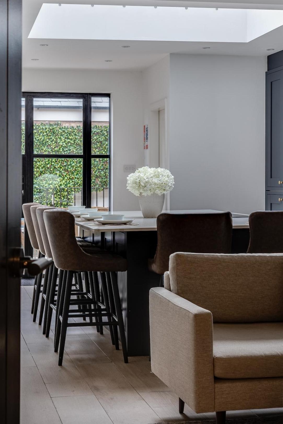 Villa Luxury Georgian Townhouse With Cinema And Parking Chester Exterior foto